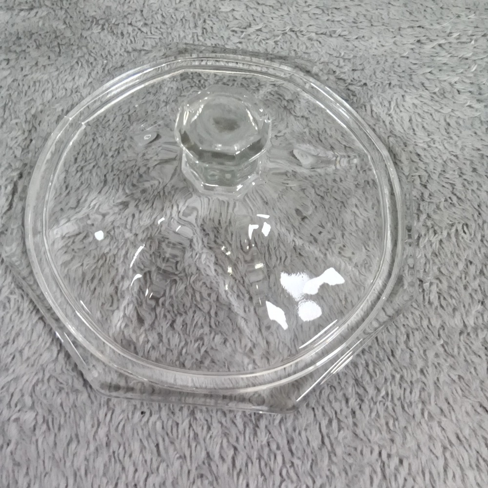 Vintage Style Octagon Clear Glass Candy Dish with Lid Faceted Trinket‎ Box 5.5in - Picture 3 of 10